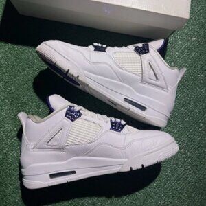 Jordan 4 Retro Mid Purple Metallic
